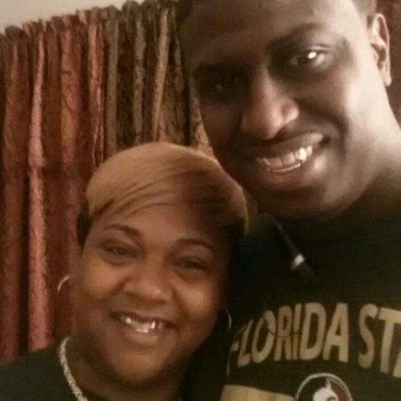 Meet your Posher, Lazelle - Picture 1 of 1